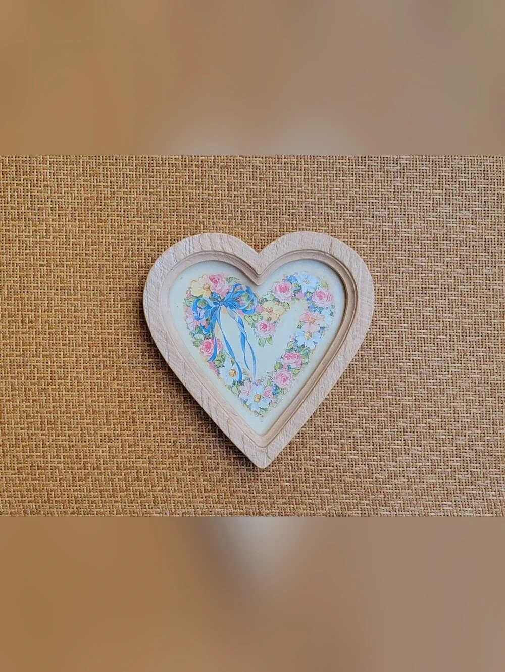 Vintage 87 Homco Heart-shaped Cottagecore Floral Wall Art/Decor by Barbara Mock